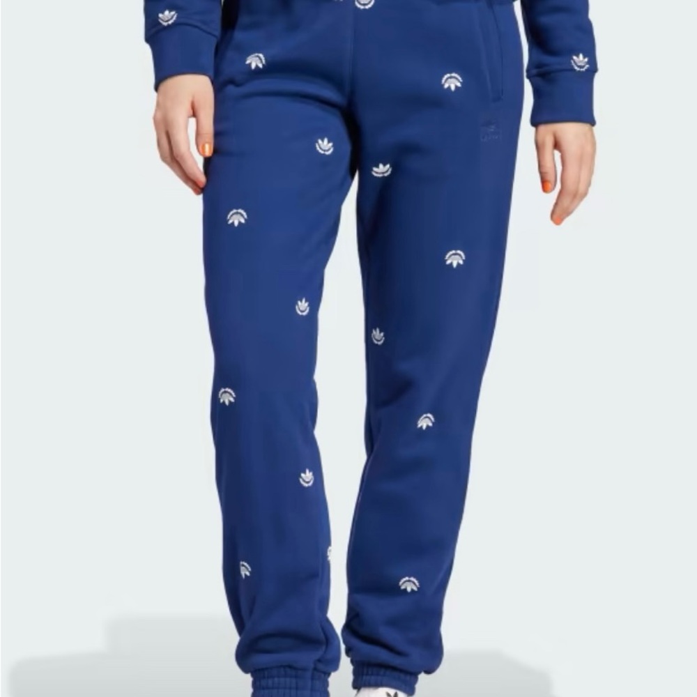 Adidas joggers originals size medium